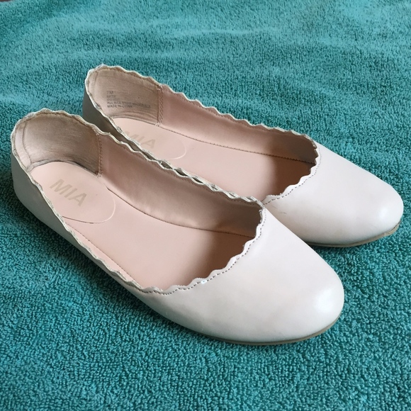 mia ballet flats